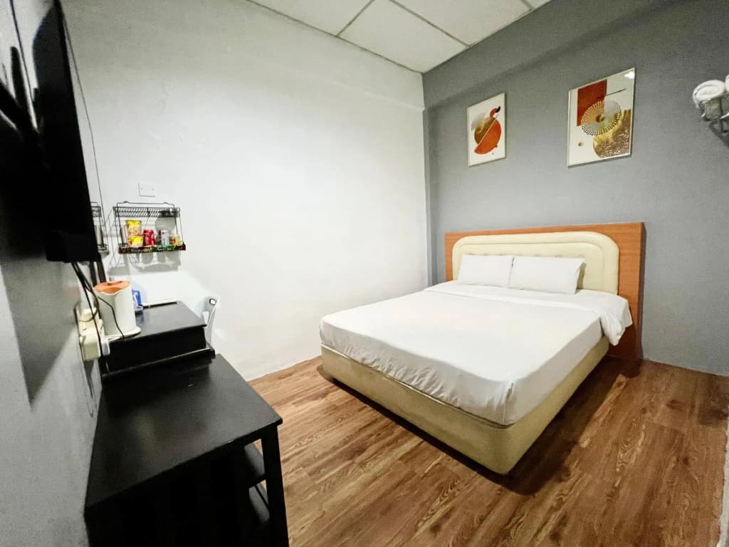 Sp Golden Star Hotel - photo 2