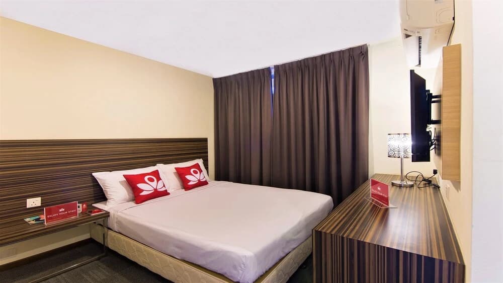 ZEN Rooms Basic Near I-City - photo 29