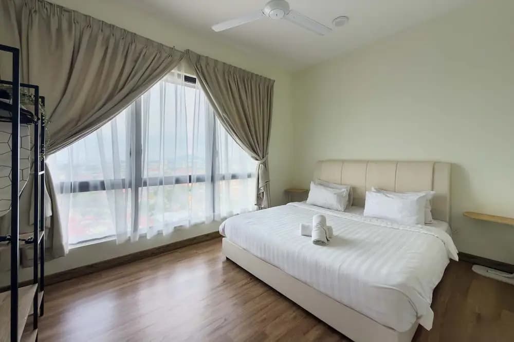 Family 2BR Apartment, Pool, Melaka City - photo 1