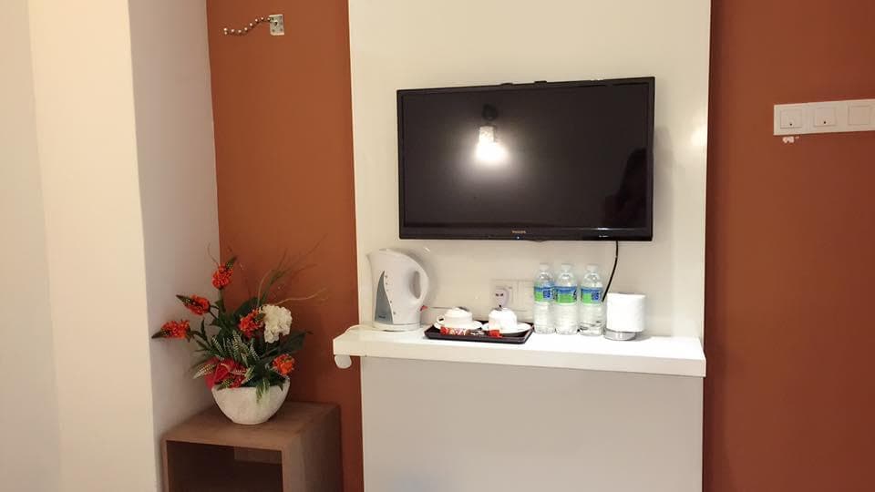 Dolphin Hotel - photo 23