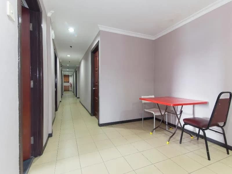 OYO 472 Comfort Hotel 1 - photo 12