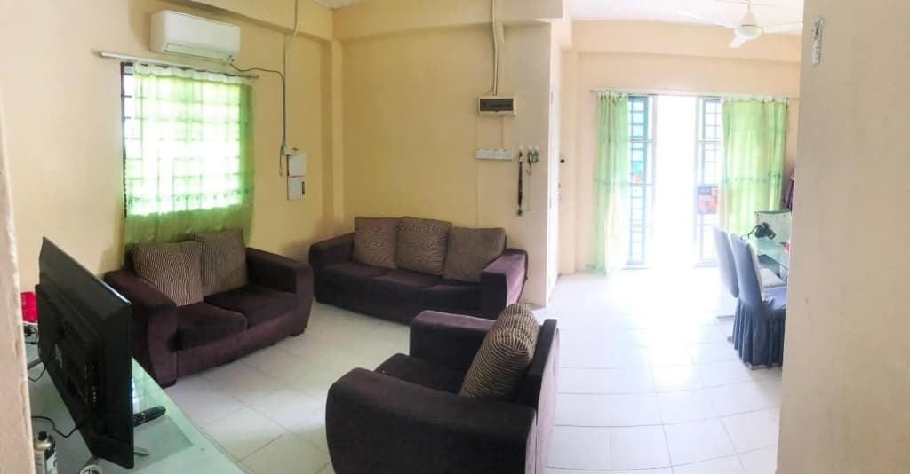 Homestay Villa Teluk Batik - photo 8