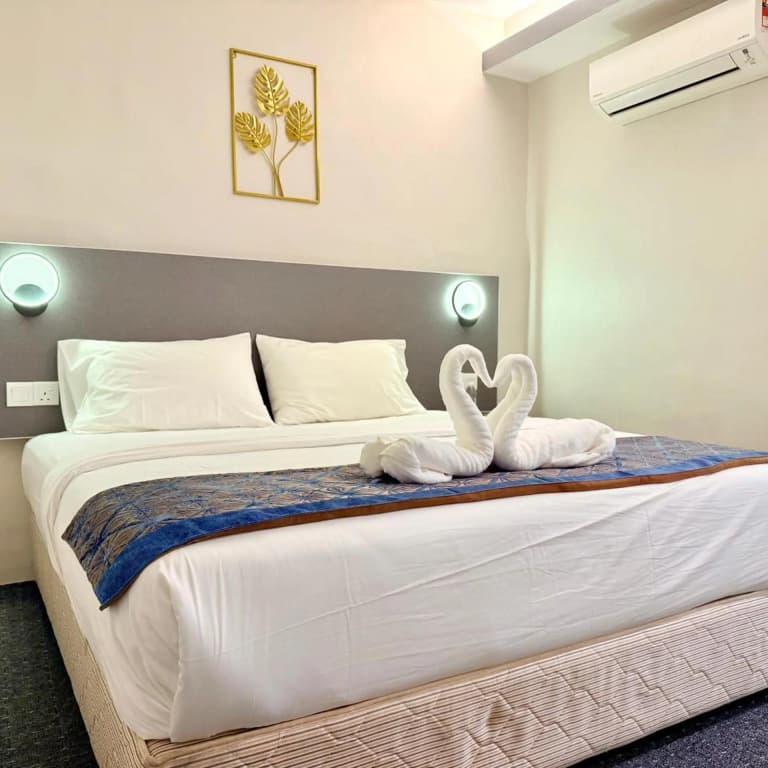 OYO 44043 First Garden Hotel - photo 12