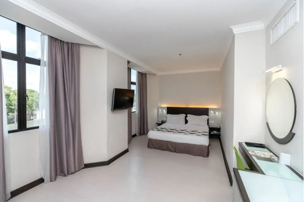 Regalodge Hotel & Spa - photo 21