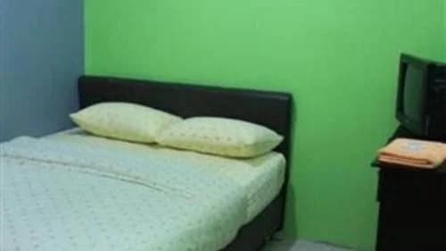 My Seven Days Inn (Seri Alam2) - photo 1