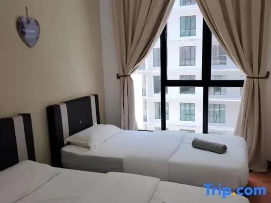 Paradigm Mall Platino Apartment 2BR 2FREE By Natol - photo 1