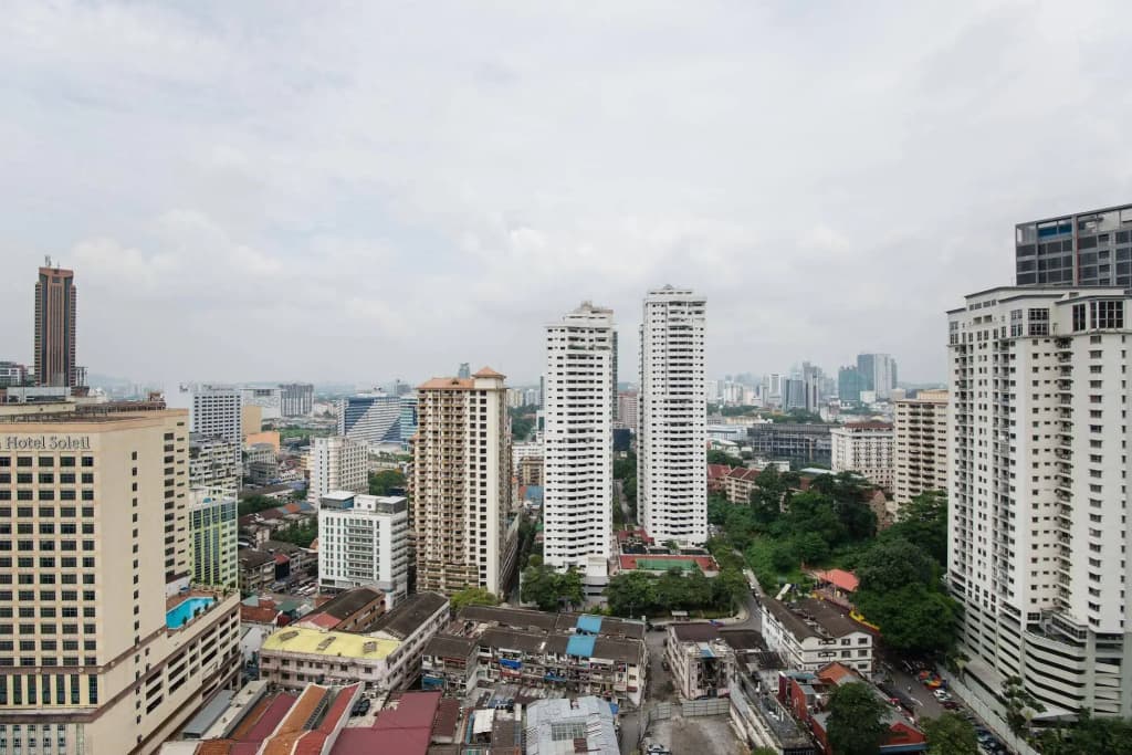 RH Suites at One Bukit Ceylon - photo 16