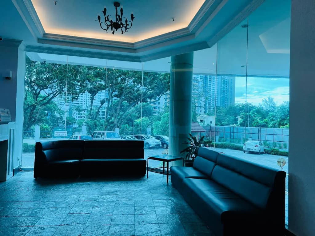 Stallions Suites Penang - photo 8