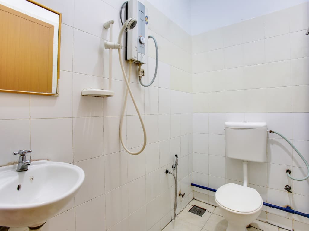 OYO 89656 Melati Hotel Nilai - photo 8