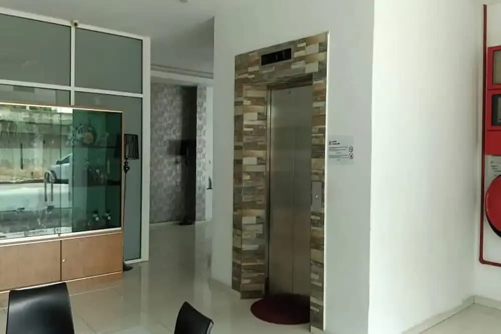 Hotel Dlima Inn Plaza Mahkota Melaka - photo 3