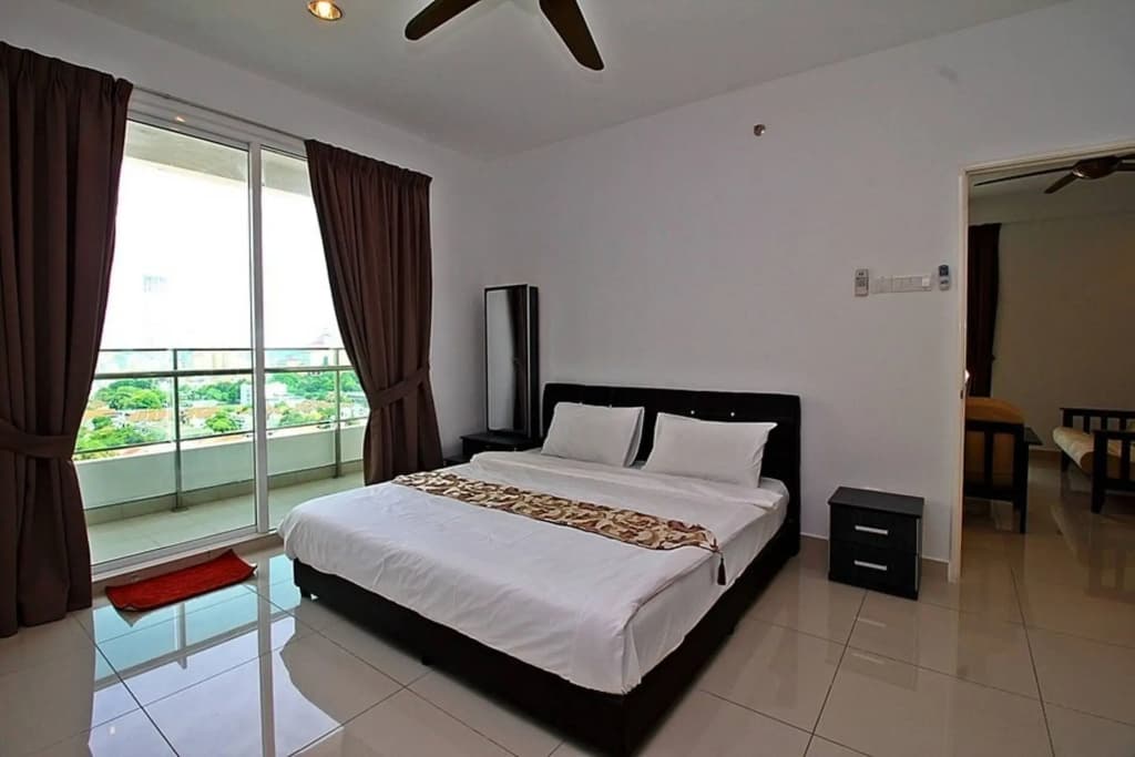 Mansion One Suites By Merlene - photo 5