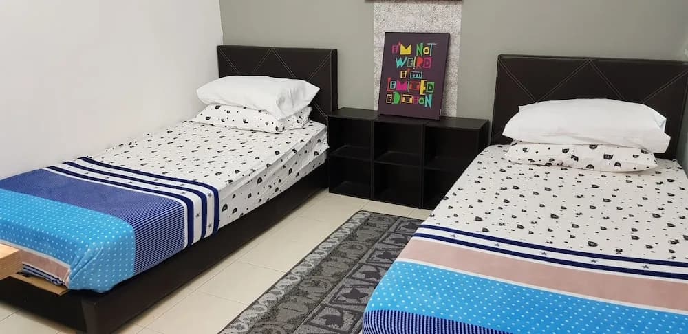 Fahaz Lumut Homestay - photo 2