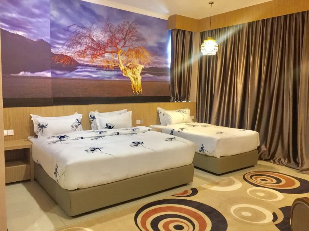Hotel Holmes Gelang Patah - photo 4