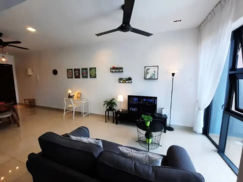 Ciao Pacific 63 Residence Apartments - photo 12