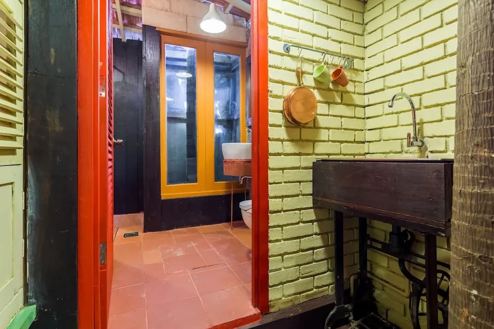 Ellina's Staycation Classic House KL - photo 9