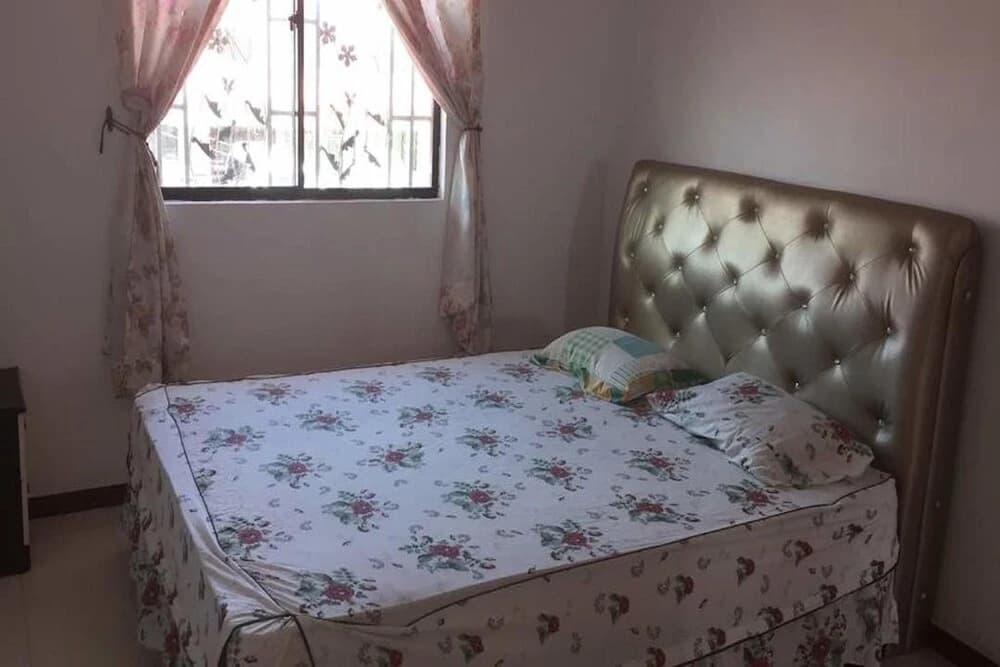 OYO 90214 Awani Homestay 1 - photo 5