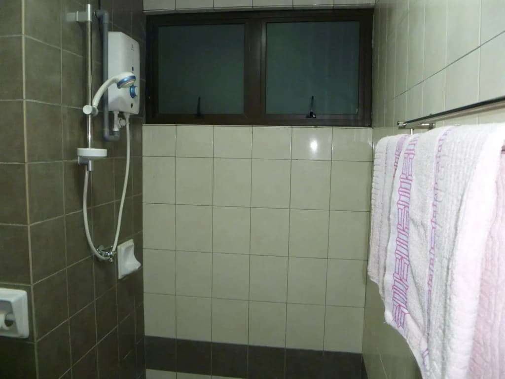 Indah Alam Vacation Home - photo 8