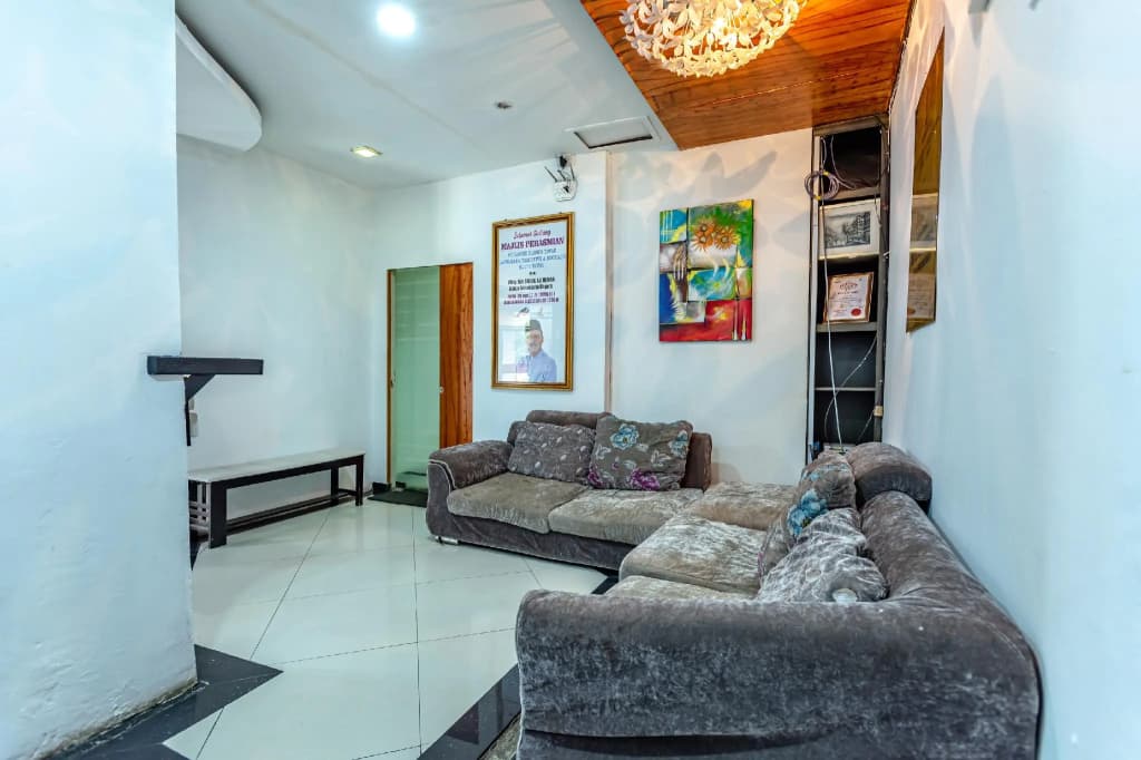OYO 43960 Laksamana Executive & Boutique Hotel - photo 2