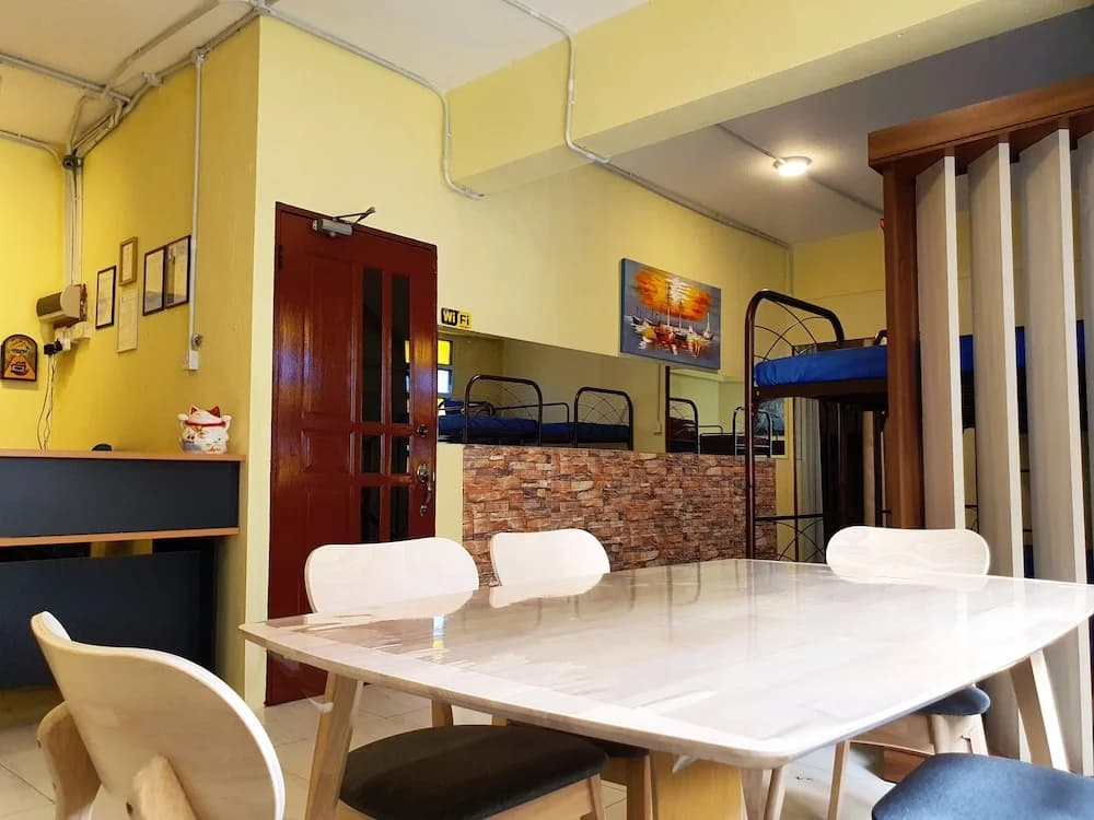 Hotel O Arriva Travellers - photo 3
