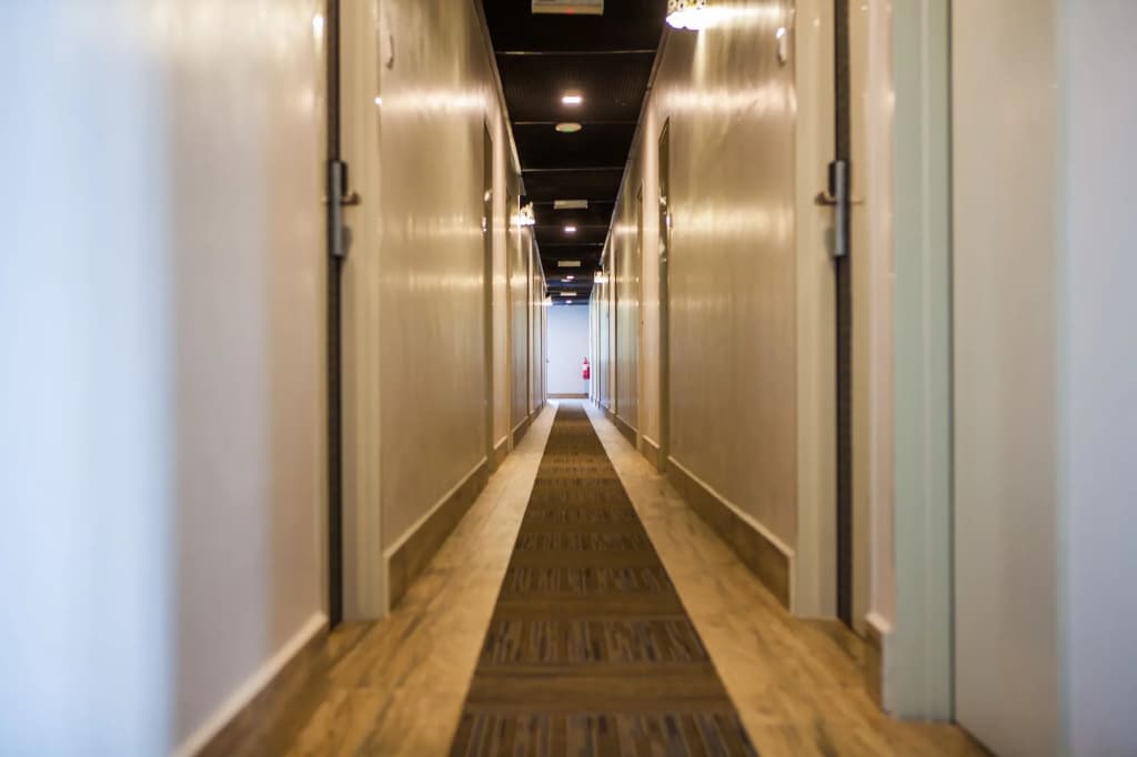 Bzz Hotel - photo 13