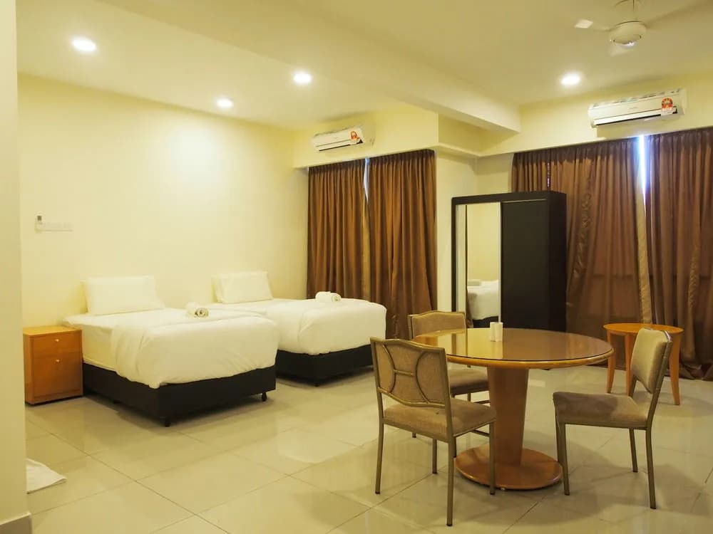 Premier Times International Hotel - photo 4