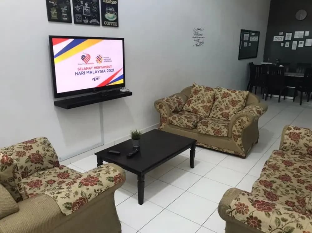 OYO Home 90359 Homestay Bandar Putra 2 - photo 3