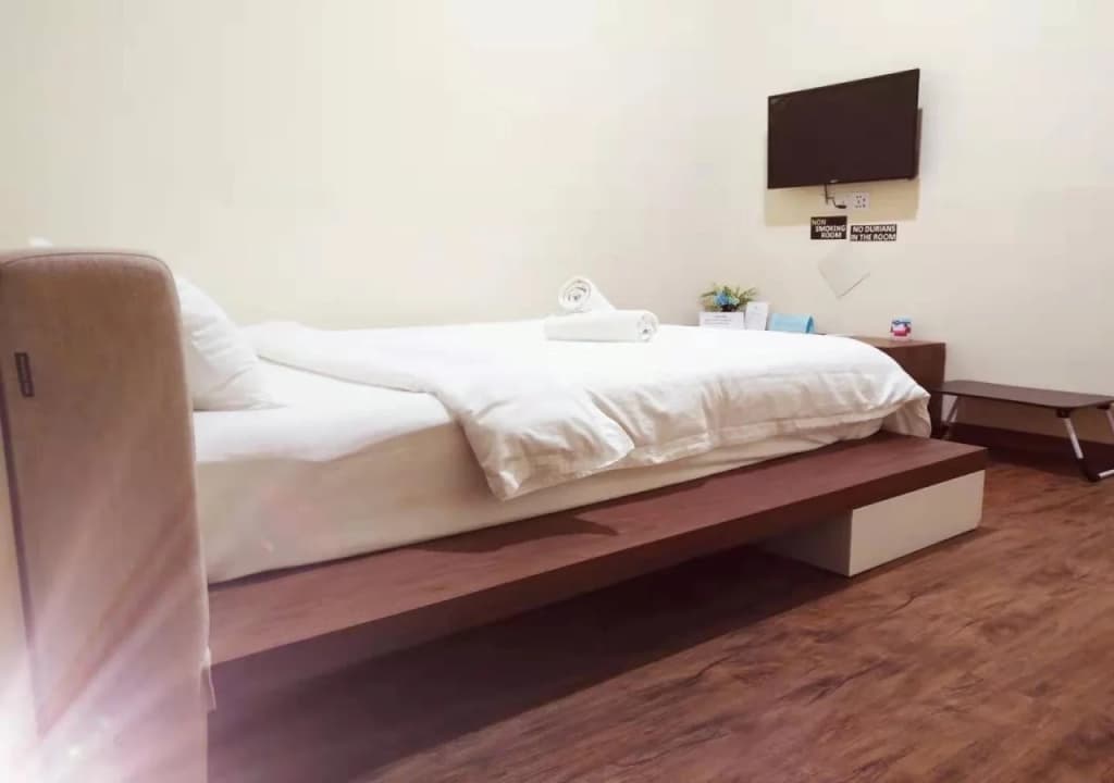 Tripod Hotel - Hostel - photo 2