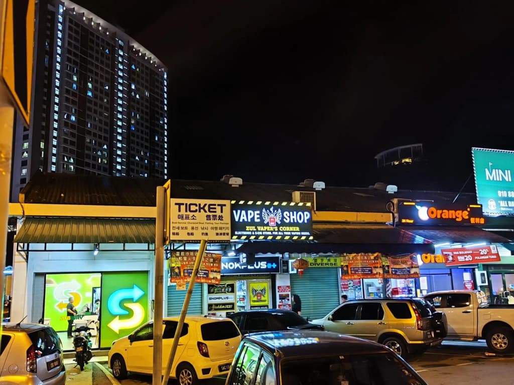 Jesselton Quay Suites - photo 28