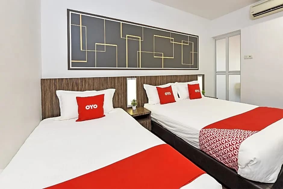 4S Hotel - photo 8