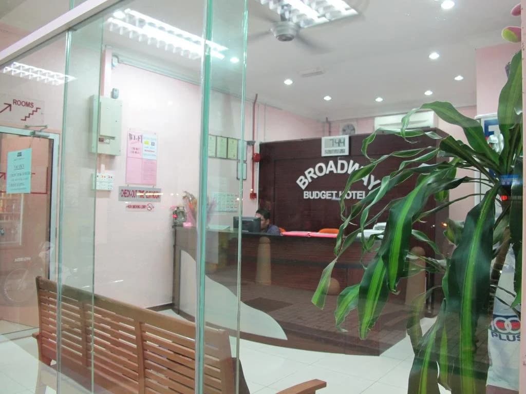 Broadway Budget Hotel - photo 9