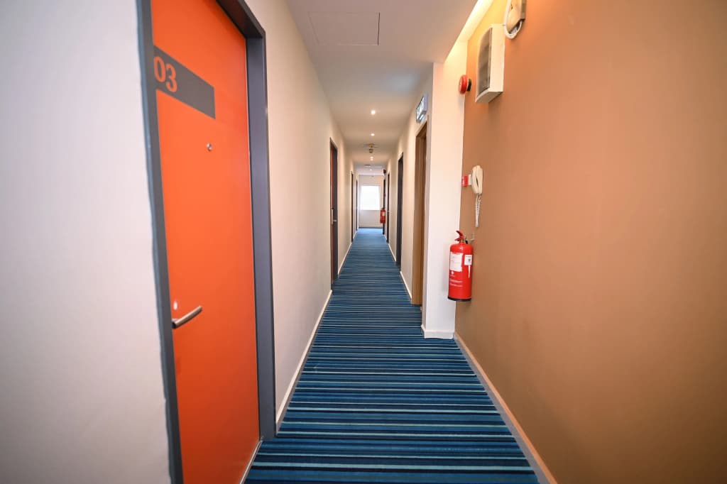 Swing & Pillows - Kelana Jaya Selangor - photo 2