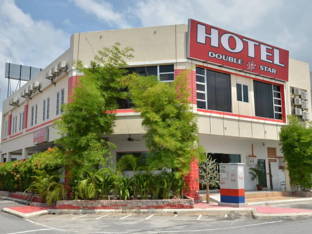Hotel Double Star KLIA (Sepang) - photo 1