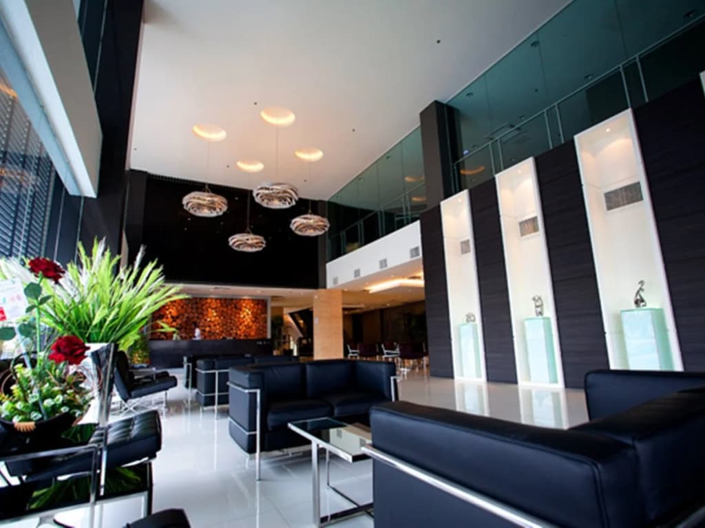 Pinetree Hotel - photo 2