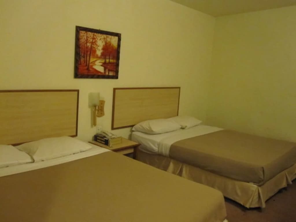 Hotel Sri Sutra - Subang Permai - photo 5