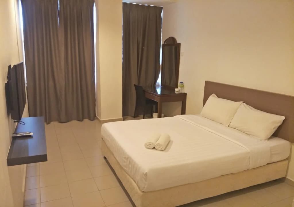 T Hotel Anggerik - photo 3