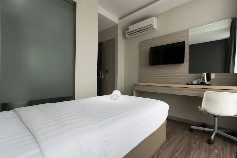 99 Kelana Jaya - photo 2
