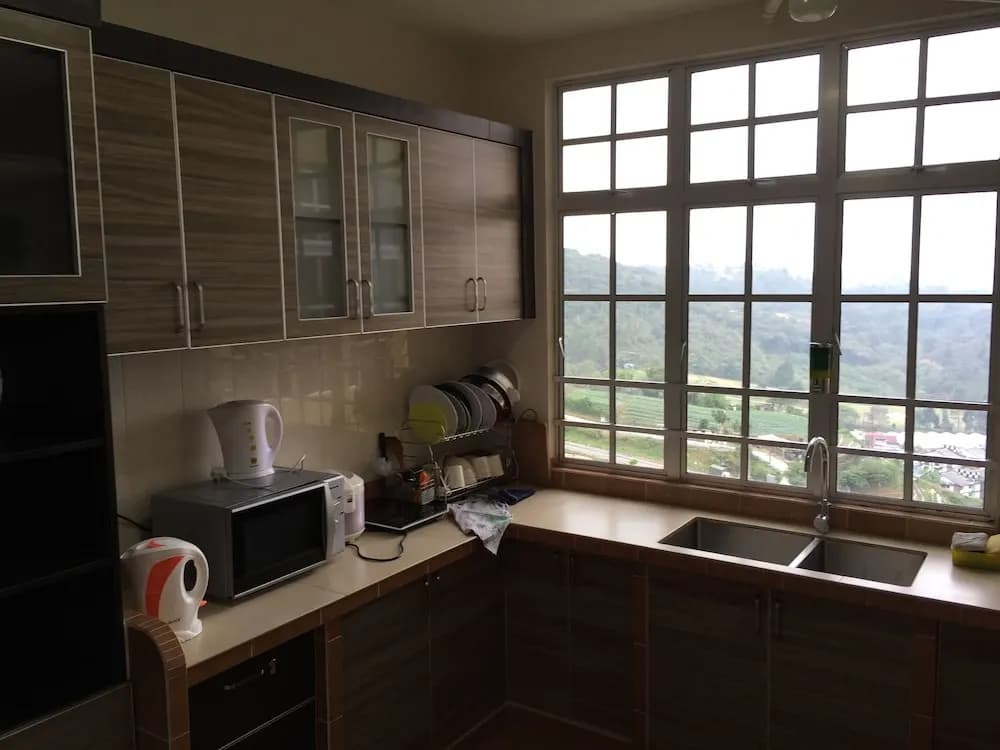 Cameron Highlands Premier Apartment @ Crown Imperial Court - photo 2