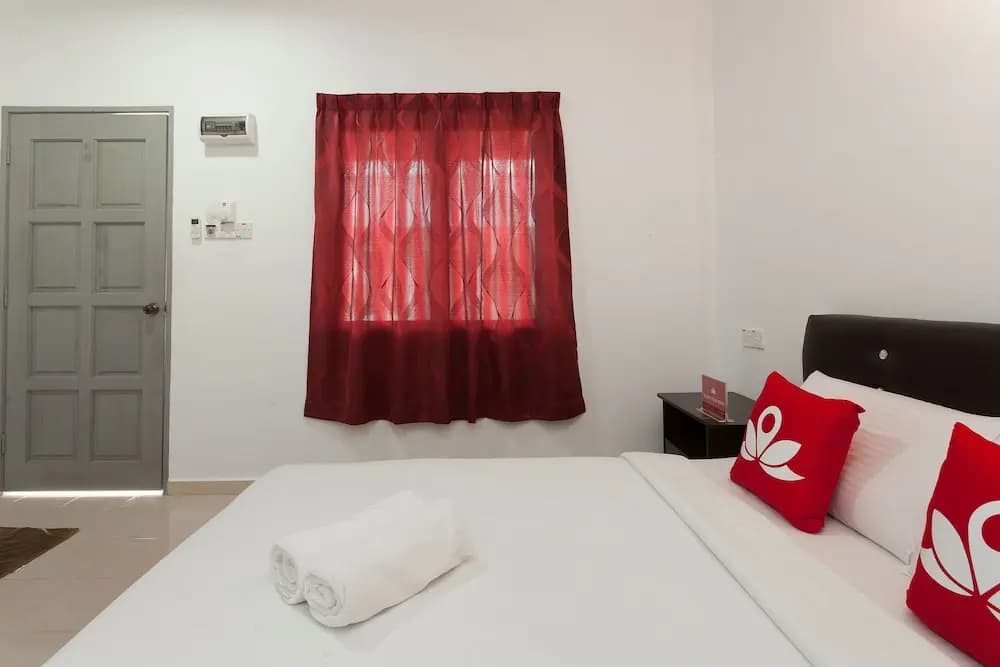 ZEN Rooms Tanjung Mali - photo 19