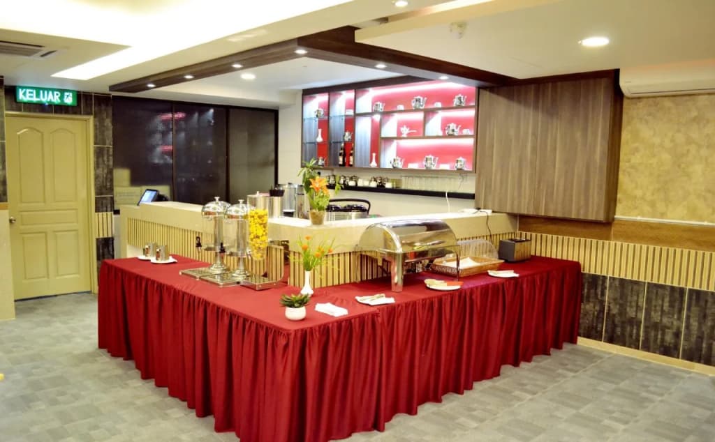 City Central Hotel - photo 17
