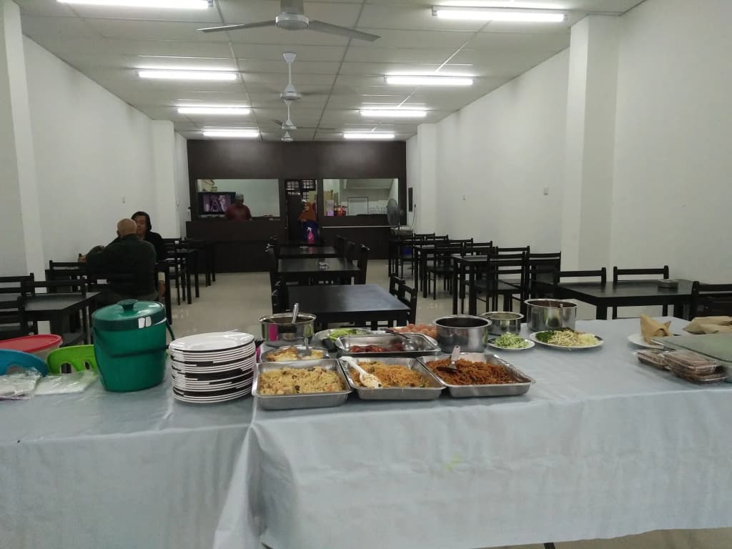 Diyana Budget Hotel - Hostel - photo 16