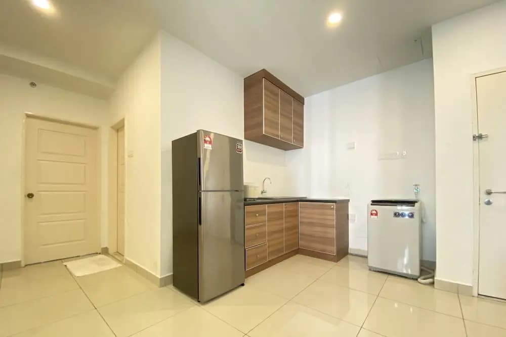 OYO 90192 Mansion One Suites - photo 13