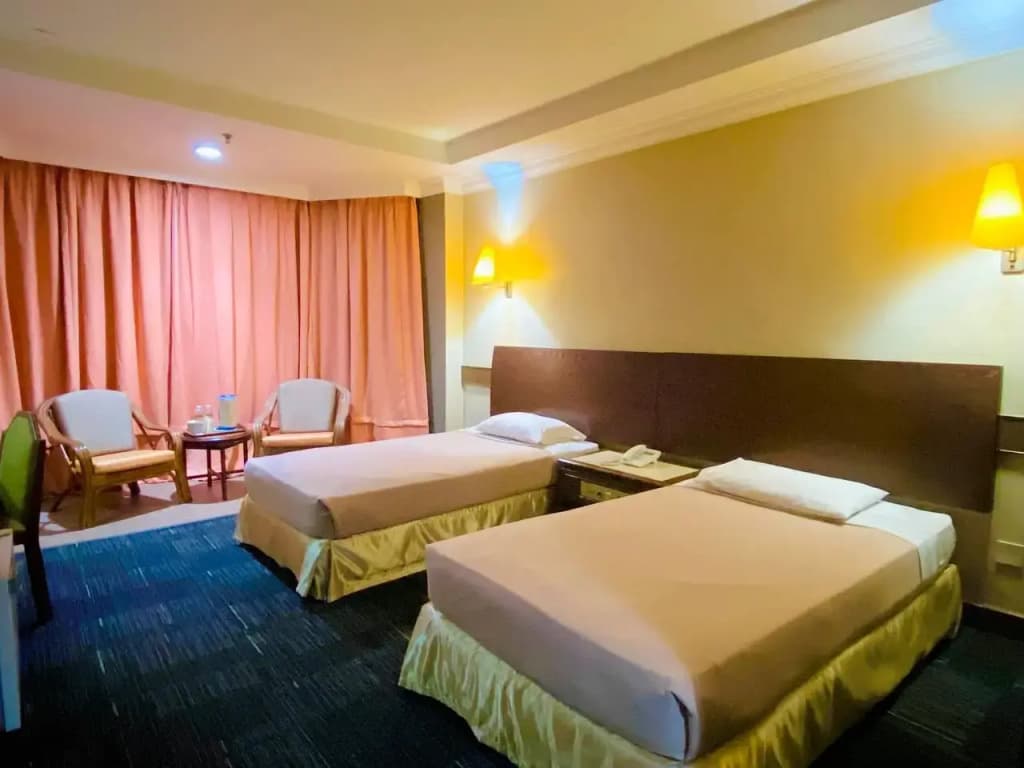 Hotel Grand Crystal - photo 28