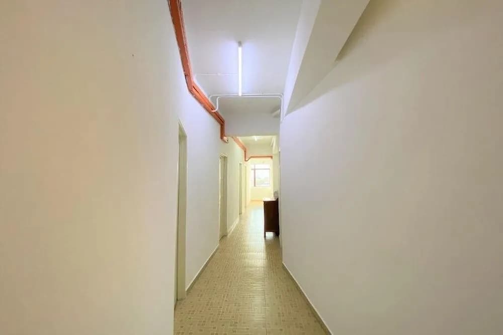 B Hotel - photo 15