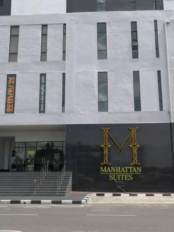Manhattan Suite ITCC Penampang - photo 1