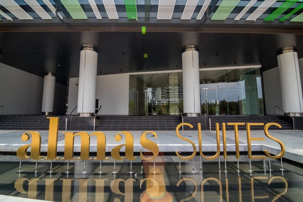 Almas Suites by Subhome - photo 1