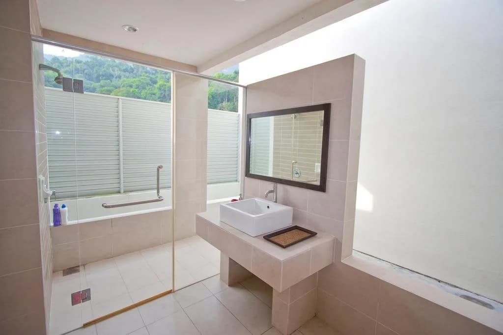 Tropika Ferringhi Villa - photo 8