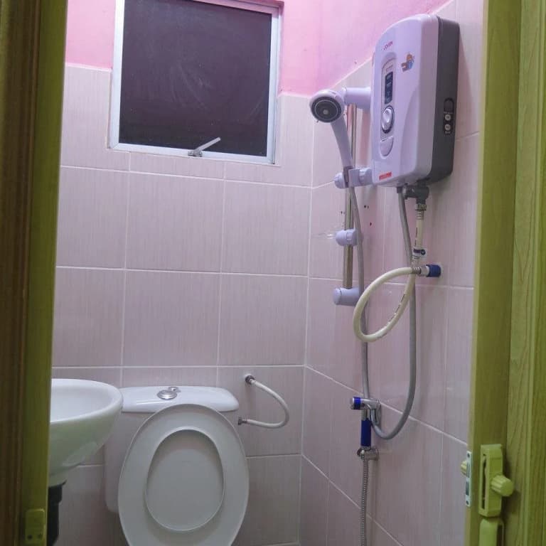 Postar's Backpacker - Hostel - photo 9