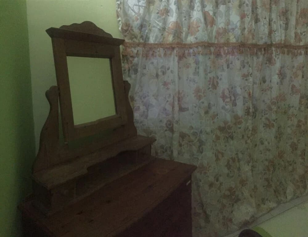 A'isy Rest House - photo 16