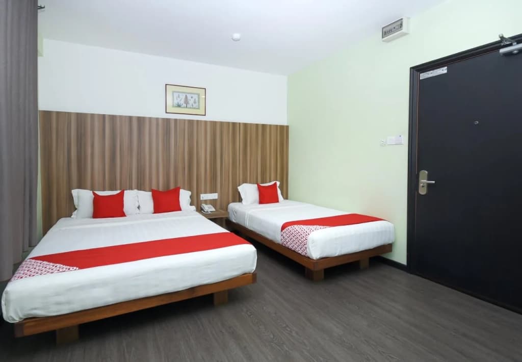Sunshine Inn - photo 3