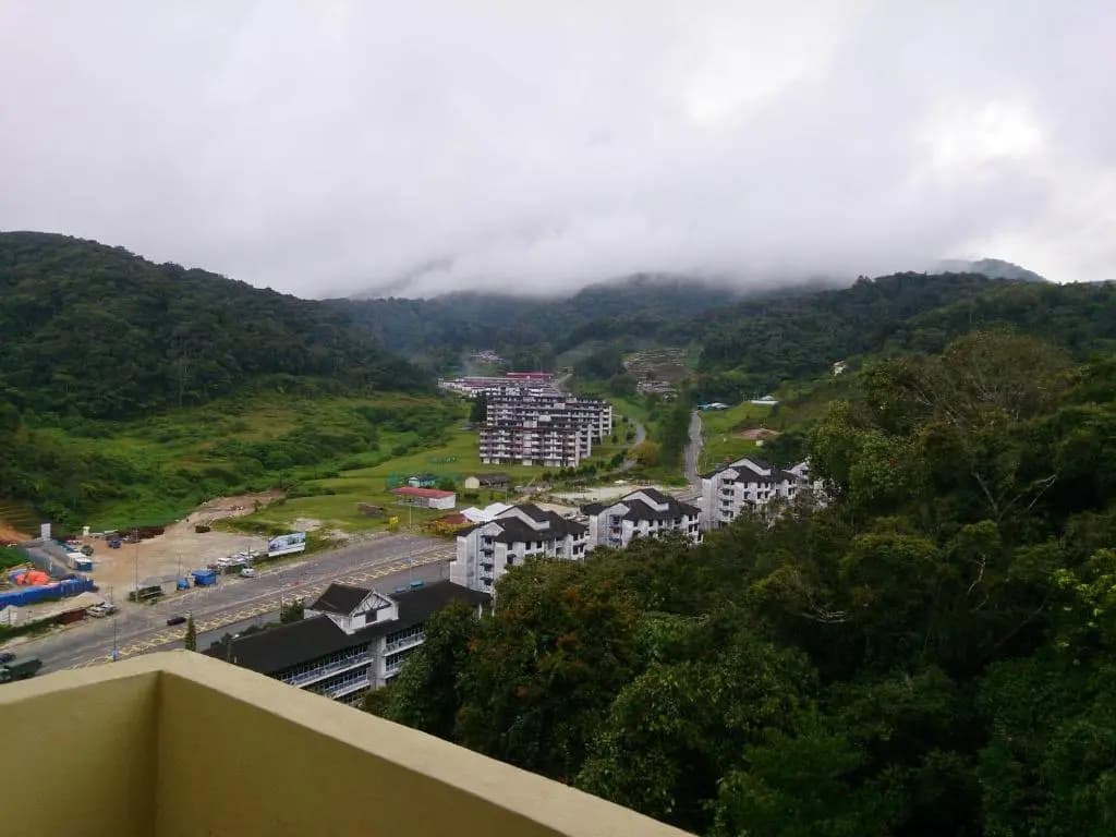 3 Rooms Apt @ Crown Imperial Court - photo 12